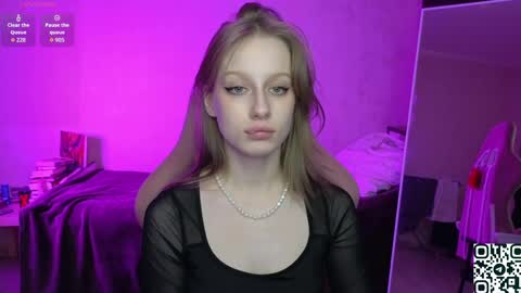 cyyberwhore online show from April 2026 12:52:02 AM