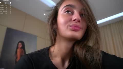 Isabella online show from April 2026 01:03:01 AM