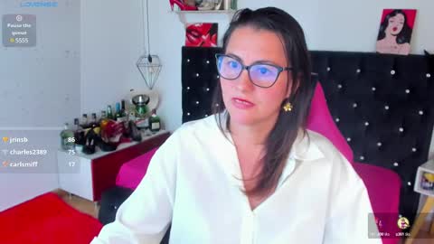 Mia  online show from March 2025 05:38:01 PM