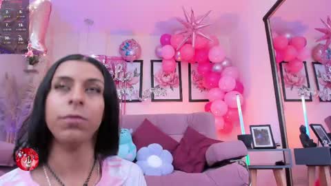 Snapshot of daaniela_moon chatting on May 2026 12:00:01 PM Daniela online show from May 2026 12:00:01 PM