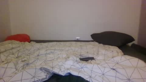 Snapshot of dabsipabsi chatting on November 2025 11:57:02 PM dabsipabsi online show from November 2025 11:57:02 PM