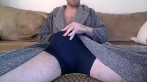 Snapshot of dadboddd1 chatting on April 2026 04:25:01 PM dadboddd1 online show from April 2026 04:25:01 PM