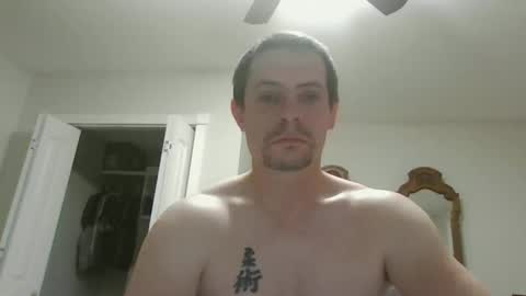 Snapshot of daddy_smallz chatting on February 2026 12:47:02 AM XChampX online show from February 2026 12:47:02 AM