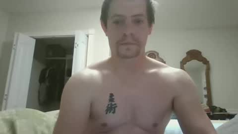 Snapshot of daddy_smallz chatting on March 2026 11:55:02 PM XChampX online show from March 2026 11:55:02 PM