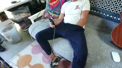 Snapshot of daddycache chatting on October 2025 09:16:01 PM bas online show from October 2025 09:16:01 PM