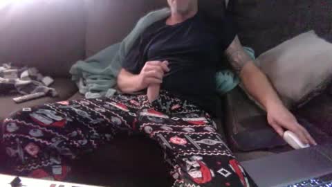 Snapshot of daddydj4aprincess chatting on January 2025 02:14:01 PM DJ online show from January 2025 02:14:01 PM