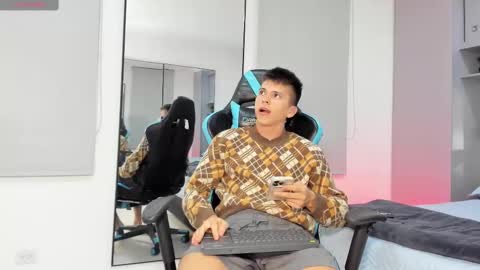 daddyrich4u online show from September 2025 02:33:02 AM