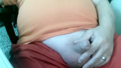 Snapshot of daddysmalls_55 chatting on January 2025 10:45:01 PM daddysmalls online show from January 2025 10:45:01 PM