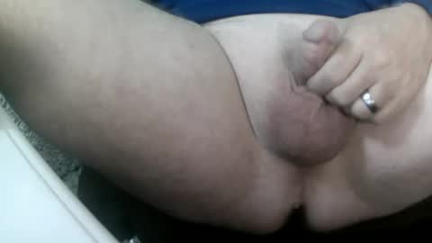 Snapshot of daddysmalls_55 chatting on January 2025 07:06:02 PM daddysmalls online show from January 2025 07:06:02 PM