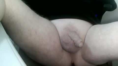 Snapshot of daddysmalls_55 chatting on January 2025 10:37:01 PM daddysmalls online show from January 2025 10:37:01 PM