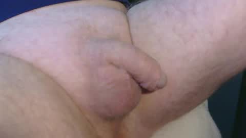 Snapshot of daddysmalls_55 chatting on October 2025 04:05:02 PM daddysmalls online show from October 2025 04:05:02 PM