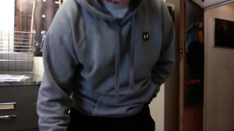 Snapshot of dadooronron69 chatting on October 2025 12:15:02 PM dadooronron69 online show from October 2025 12:15:02 PM