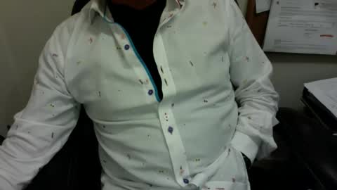 Snapshot of dadooronron69 chatting on November 2025 04:51:01 PM dadooronron69 online show from November 2025 04:51:01 PM