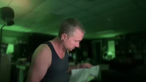 Snapshot of daemon456321 chatting on October 2025 03:05:01 AM daemon online show from October 2025 03:05:01 AM