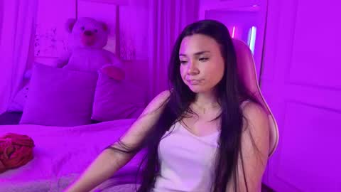 Naomy online show from March 2026 06:45:02 PM