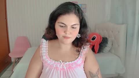 Snapshot of daeneryslove_doll chatting on September 2025 05:10:02 AM daeneryslove_doll online show from September 2025 05:10:02 AM