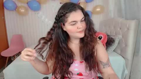 Snapshot of daeneryslove_doll chatting on October 2025 03:16:01 AM daeneryslove_doll online show from October 2025 03:16:01 AM