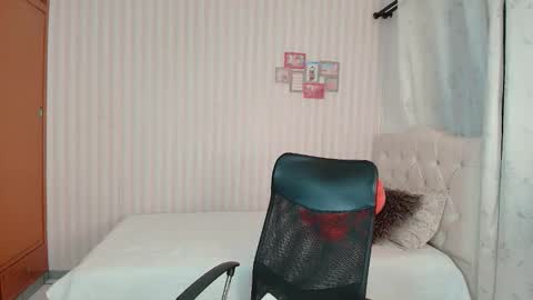 daeneryslove_doll online show from November 2025 05:39:02 AM