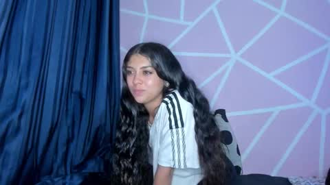 dafna lorens  online show from December 2025 01:35:01 AM