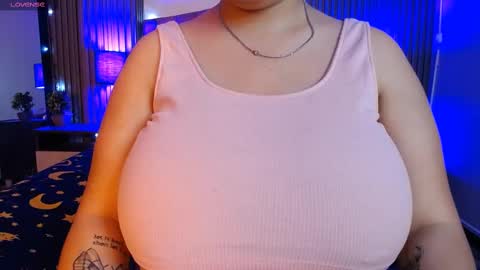Dafne  online show from December 2024 02:28:02 PM