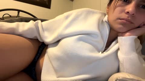Dafne  27 Cory-24  online show from January 2025 11:50:02 AM