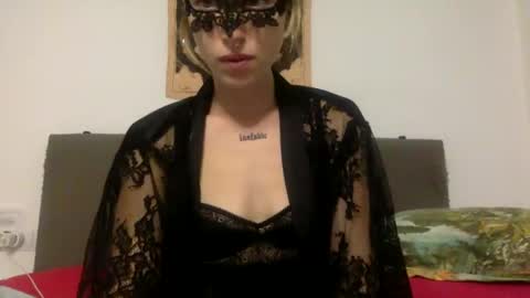 dafnesqueeze online show from December 2024 08:42:01 PM