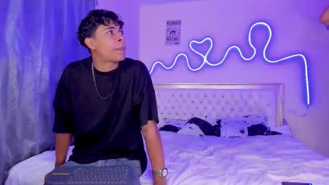 dafnezahiraa  online show from October 2025 05:06:02 AM