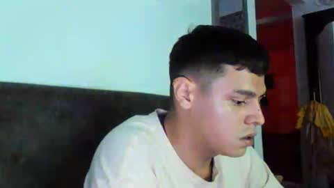 my name is Jhon and I live in colombia online show from April 2026 01:15:01 AM