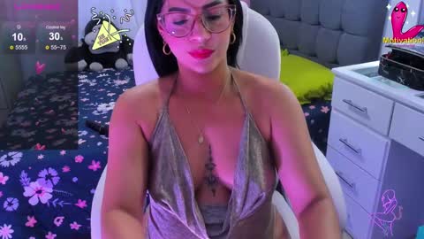 Dahian  online show from December 2024 01:38:02 PM