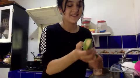 Snapshot of dahiana2727 chatting on November 2025 07:36:03 PM dahia online show from November 2025 07:36:03 PM