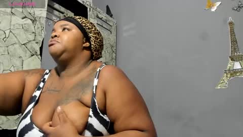 Snapshot of dahianajoss chatting on February 2025 07:07:01 PM Ebony Sex Dahian online show from February 2025 07:07:01 PM