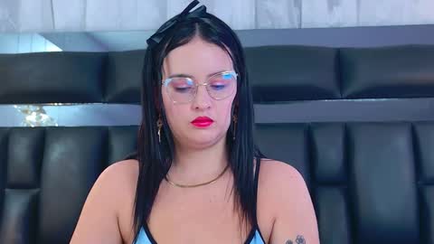 Dahiana online show from November 2025 11:32:01 AM