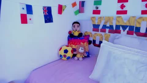 Snapshot of dahliacielo chatting on June 2026 01:03:01 PM Dahlia Cielo online show from June 2026 01:03:01 PM