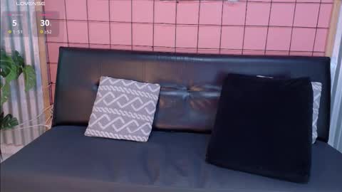 daiisy_kiss online show from October 2025 01:06:02 PM