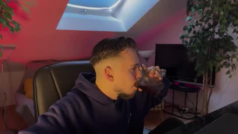 Snapshot of daimon_hall chatting on February 2026 10:38:01 AM Daimon online show from February 2026 10:38:01 AM