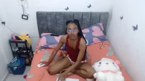 Snapshot of daisha_becker chatting on March 2025 01:04:01 PM daisha_becker online show from March 2025 01:04:01 PM