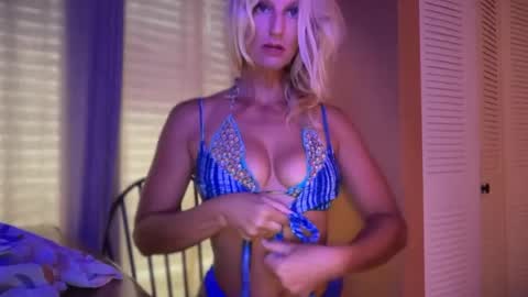Snapshot of daisy9kat chatting on July 2026 04:31:02 PM Daisy137 online show from July 2026 04:31:02 PM