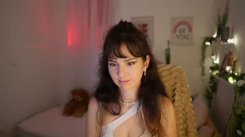 Daisy online show from July 2026 06:32:01 PM