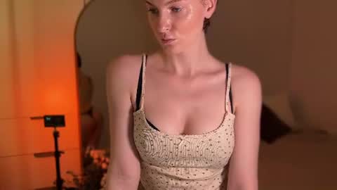 Snapshot of daisy_mint chatting on July 2026 05:40:02 PM Daisy Fansly - Daisyymint online show from July 2026 05:40:02 PM