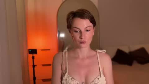 Snapshot of daisy_mint chatting on July 2026 05:07:02 PM Daisy Fansly - Daisyymint online show from July 2026 05:07:02 PM