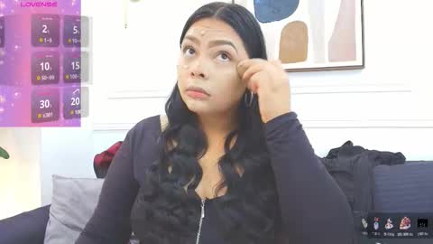 Daisy Price online show from October 2025 11:22:02 AM