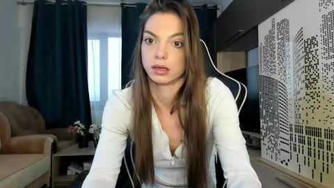 Beatrice online show from December 2025 10:52:02 AM