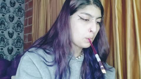    --  -- help me reach 100 hands up  online show from February 2025 01:44:02 AM