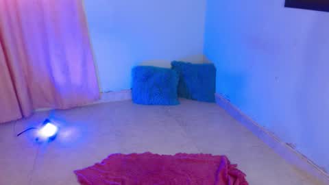 VALENTINA  online show from November 2025 08:10:01 PM