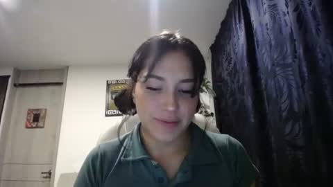 IG  dakotasofiaa online show from January 2025 02:58:01 AM