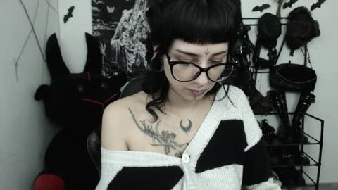 dakota online show from April 2026 03:53:02 AM