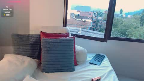    online show from November 2025 12:38:02 PM