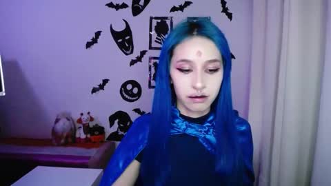 Maca online show from October 2025 10:22:02 PM