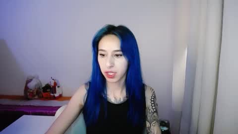 Maca online show from November 2025 10:00:02 PM