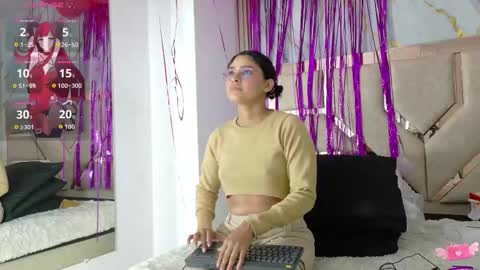 dakotatylerrr online show from February 2026 11:03:01 AM